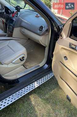 Внедорожник / Кроссовер Mercedes-Benz M-Class 2008 в 