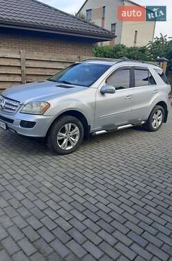 Внедорожник / Кроссовер Mercedes-Benz M-Class 2007 в 