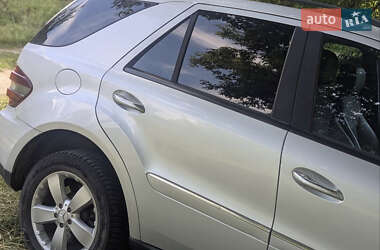 Внедорожник / Кроссовер Mercedes-Benz M-Class 2007 в 
