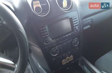 Позашляховик / Кросовер Mercedes-Benz M-Class 2008 в 