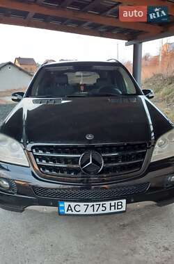 Позашляховик / Кросовер Mercedes-Benz M-Class 2008 в 