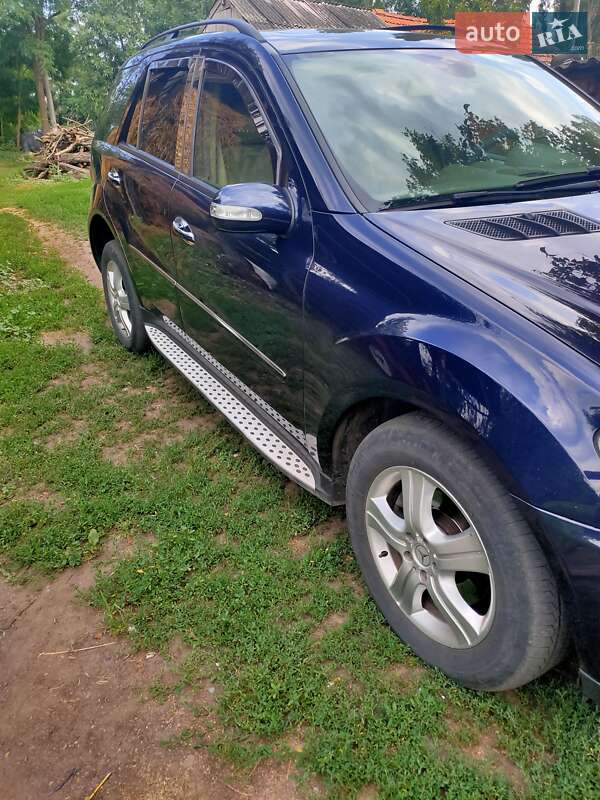 Позашляховик / Кросовер Mercedes-Benz M-Class 2007 в Полтаві