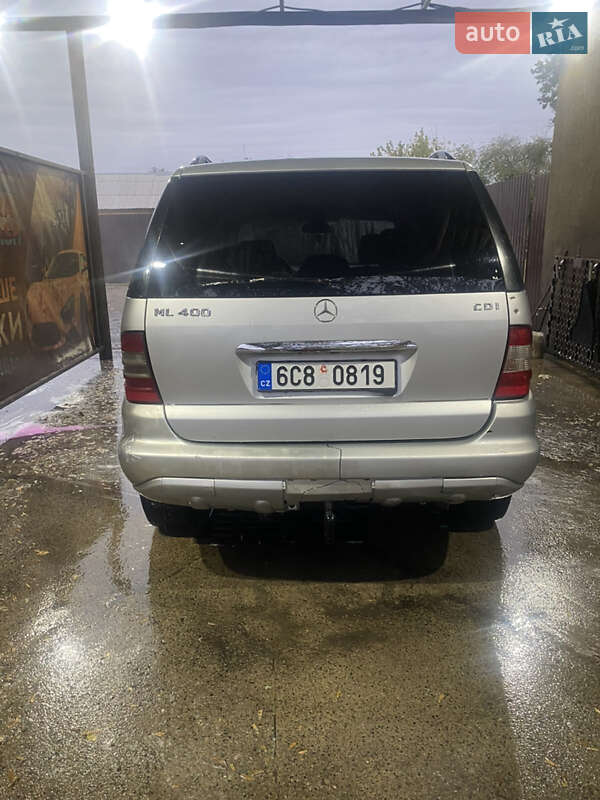 Внедорожник / Кроссовер Mercedes-Benz M-Class 2002 в Киеве