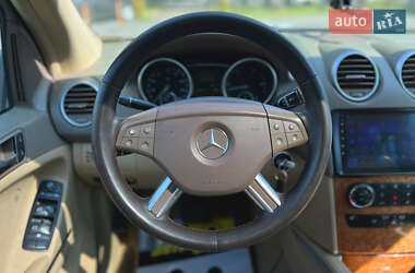 Позашляховик / Кросовер Mercedes-Benz M-Class 2007 в 