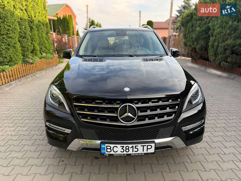 Позашляховик / Кросовер Mercedes-Benz M-Class 2012 в Хмельницькому