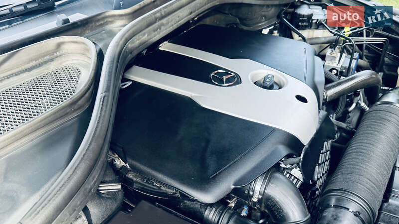 Внедорожник / Кроссовер Mercedes-Benz M-Class 2012 в Сваляве