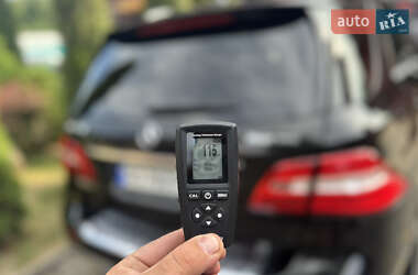 Внедорожник / Кроссовер Mercedes-Benz M-Class 2012 в 