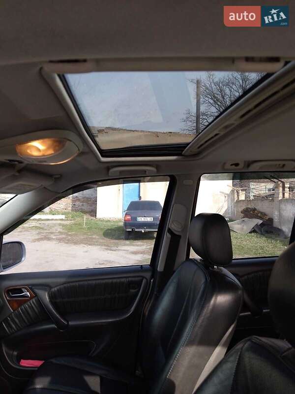Позашляховик / Кросовер Mercedes-Benz M-Class 2002 в Павлограді
