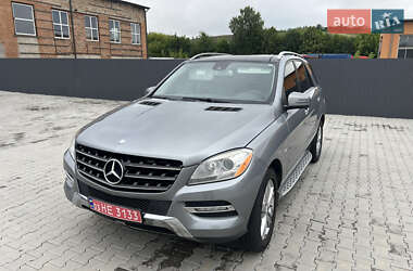 Позашляховик / Кросовер Mercedes-Benz M-Class 2012 в Нововолинську
