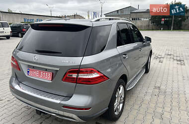 Позашляховик / Кросовер Mercedes-Benz M-Class 2012 в 
