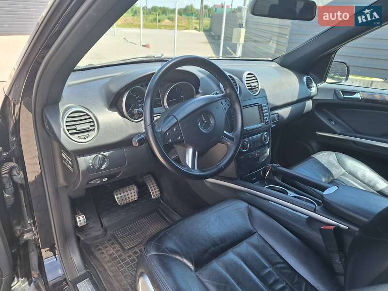 Позашляховик / Кросовер Mercedes-Benz M-Class 2008 в Нововолинську
