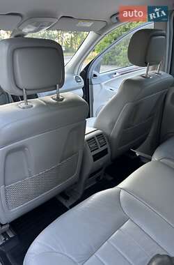Внедорожник / Кроссовер Mercedes-Benz M-Class 2006 в 
