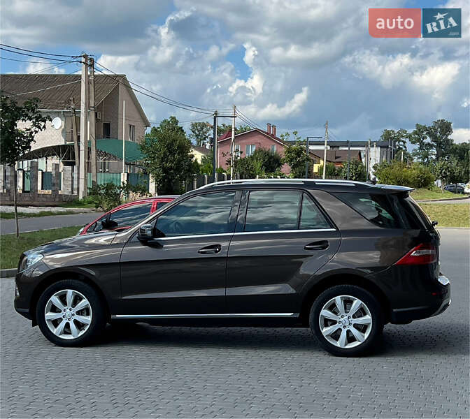 Внедорожник / Кроссовер Mercedes-Benz M-Class 2013 в Виннице