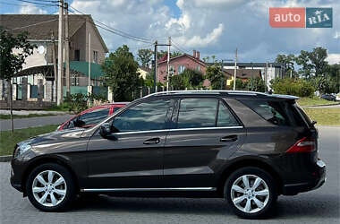 Внедорожник / Кроссовер Mercedes-Benz M-Class 2013 в 