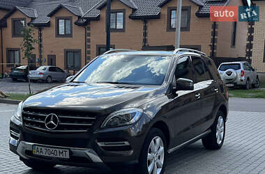 Внедорожник / Кроссовер Mercedes-Benz M-Class 2013 в 