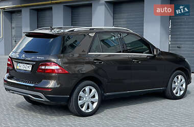 Внедорожник / Кроссовер Mercedes-Benz M-Class 2013 в 