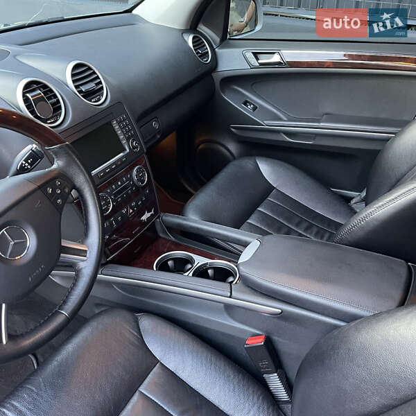 Внедорожник / Кроссовер Mercedes-Benz M-Class 2007 в Киеве