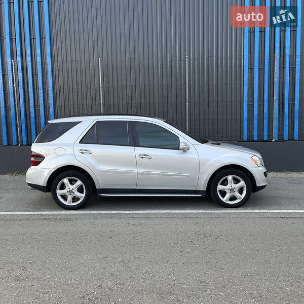 Внедорожник / Кроссовер Mercedes-Benz M-Class 2007 в Киеве