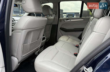 Позашляховик / Кросовер Mercedes-Benz M-Class 2014 в 