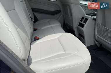 Позашляховик / Кросовер Mercedes-Benz M-Class 2014 в 