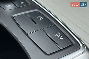 Позашляховик / Кросовер Mercedes-Benz M-Class 2014 в 