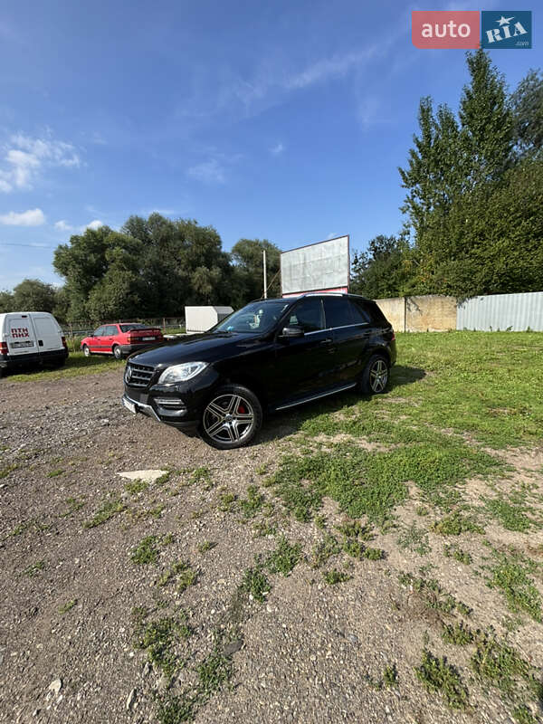 Внедорожник / Кроссовер Mercedes-Benz M-Class 2015 в Жидачове