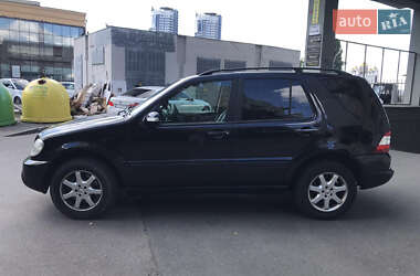 Внедорожник / Кроссовер Mercedes-Benz M-Class 2002 в 