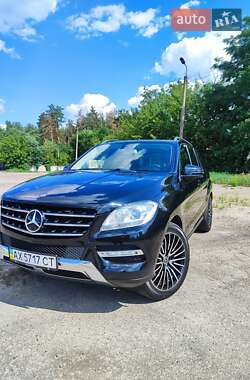 Внедорожник / Кроссовер Mercedes-Benz M-Class 2012 в 