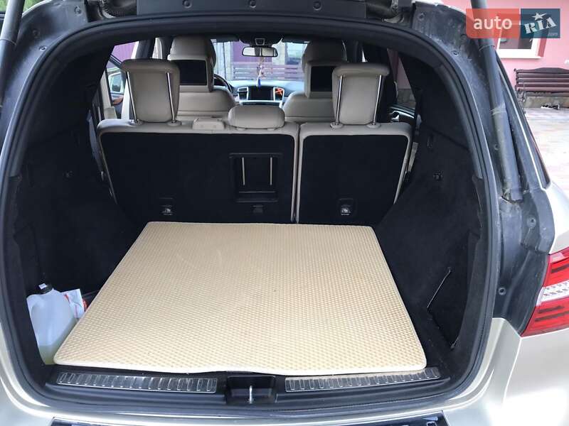 Внедорожник / Кроссовер Mercedes-Benz M-Class 2012 в Ивано-Франковске фото 12 Внедорожник / Кроссовер Mercedes-Benz M-Class 2012 в Ивано-Франковске