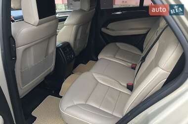 Внедорожник / Кроссовер Mercedes-Benz M-Class 2012 в 