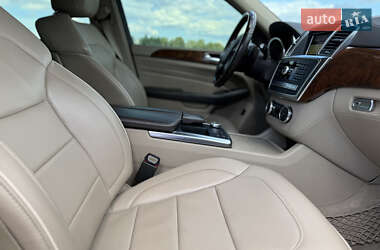 Внедорожник / Кроссовер Mercedes-Benz M-Class 2012 в 