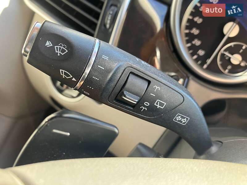 Позашляховик / Кросовер Mercedes-Benz M-Class 2013 в Львові