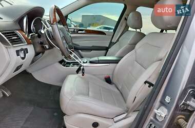 Внедорожник / Кроссовер Mercedes-Benz M-Class 2015 в 