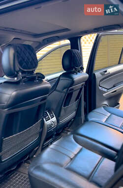 Внедорожник / Кроссовер Mercedes-Benz M-Class 2009 в 
