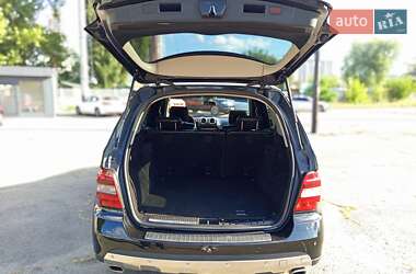 Внедорожник / Кроссовер Mercedes-Benz M-Class 2007 в 