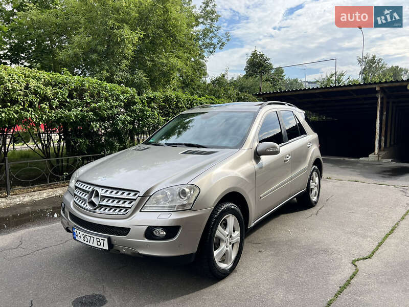 Mercedes-Benz M-Class 2006