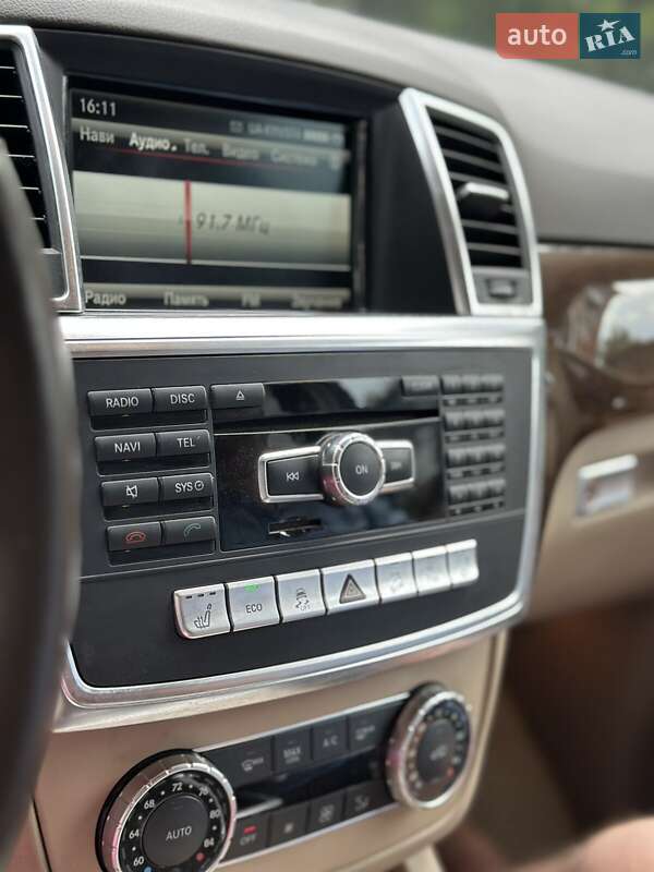 Внедорожник / Кроссовер Mercedes-Benz M-Class 2015 в Звягеле фото 17 Внедорожник / Кроссовер Mercedes-Benz M-Class 2015 в Звягеле