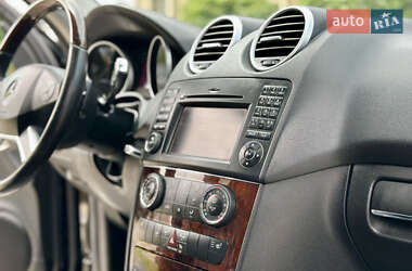 Внедорожник / Кроссовер Mercedes-Benz M-Class 2011 в 