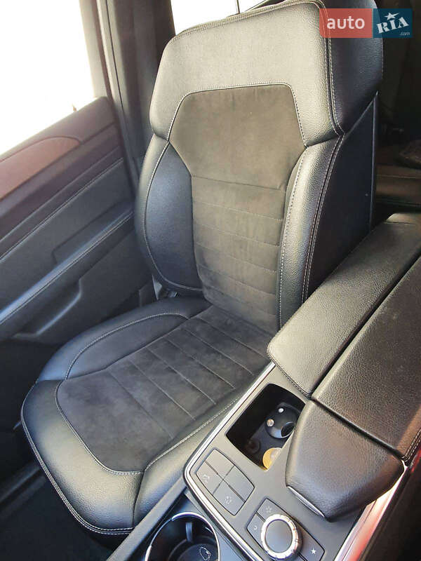 Внедорожник / Кроссовер Mercedes-Benz M-Class 2012 в Львове