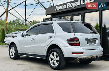 Внедорожник / Кроссовер Mercedes-Benz M-Class 2010 в 