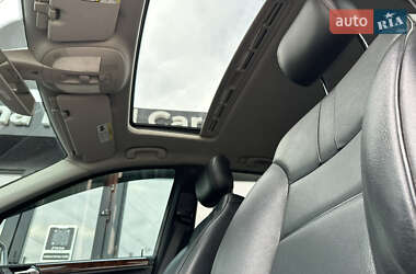 Внедорожник / Кроссовер Mercedes-Benz M-Class 2010 в 