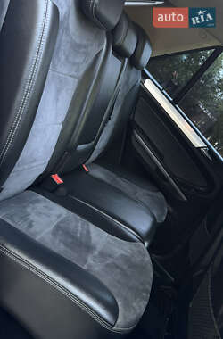 Внедорожник / Кроссовер Mercedes-Benz M-Class 2009 в 