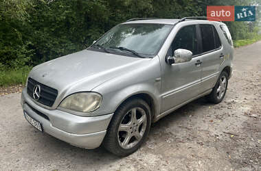 Позашляховик / Кросовер Mercedes-Benz M-Class 2001 в Львові