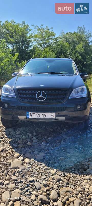 Внедорожник / Кроссовер Mercedes-Benz M-Class 2008 в Ивано-Франковске