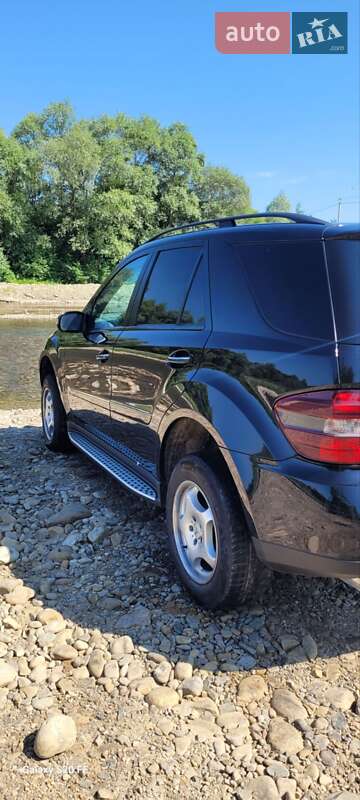 Внедорожник / Кроссовер Mercedes-Benz M-Class 2008 в Ивано-Франковске