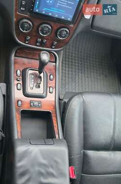 Внедорожник / Кроссовер Mercedes-Benz M-Class 2002 в 