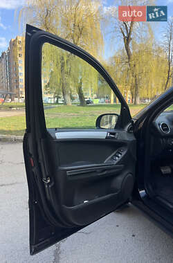 Внедорожник / Кроссовер Mercedes-Benz M-Class 2005 в 