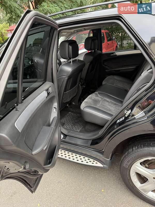 Внедорожник / Кроссовер Mercedes-Benz M-Class 2007 в Киеве фото 18 Внедорожник / Кроссовер Mercedes-Benz M-Class 2007 в Киеве