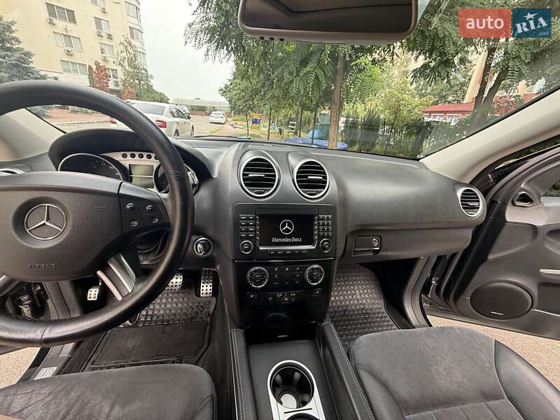 Внедорожник / Кроссовер Mercedes-Benz M-Class 2007 в Киеве фото 28 Внедорожник / Кроссовер Mercedes-Benz M-Class 2007 в Киеве