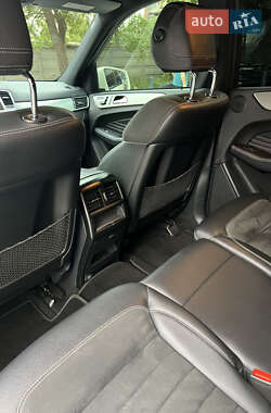 Внедорожник / Кроссовер Mercedes-Benz M-Class 2012 в 